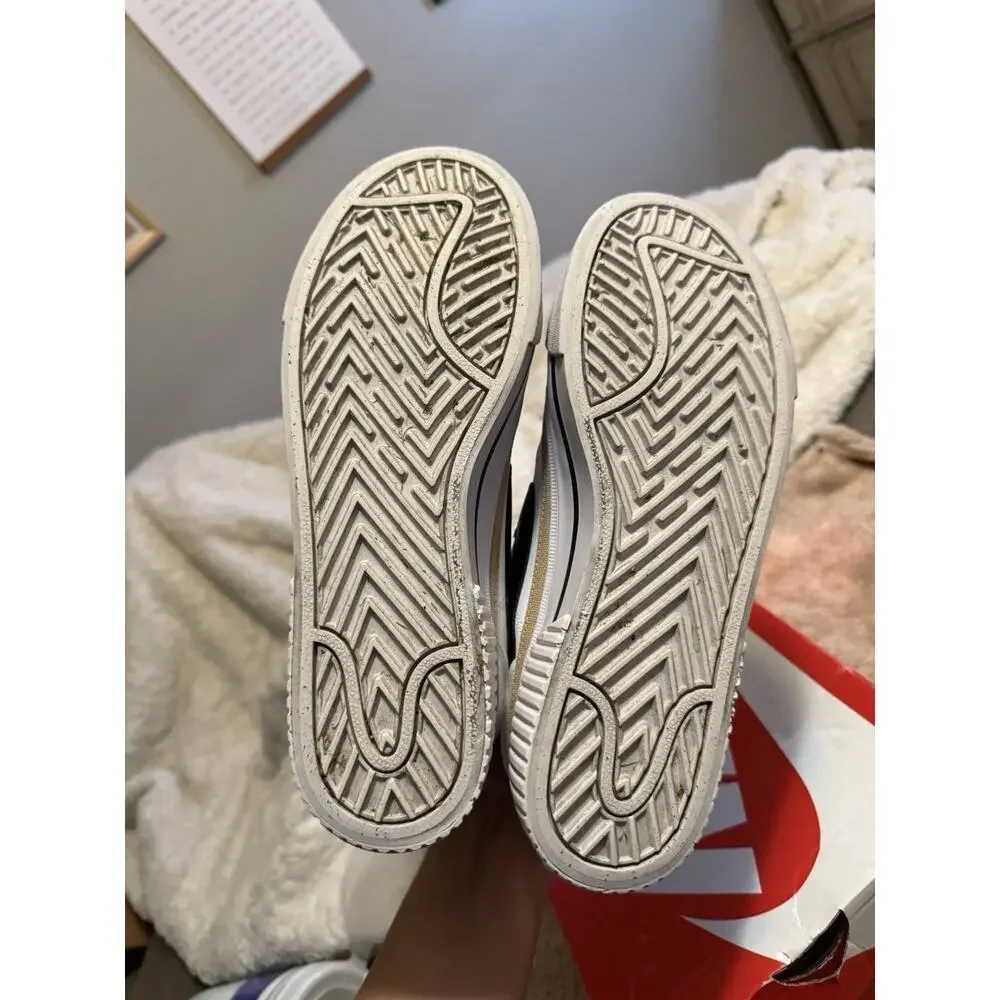 Nike Court Legacy White Hemp Leather Low Top Lace Up (Pre-Owned)